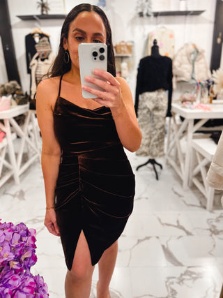What to Wear to a Holiday Party