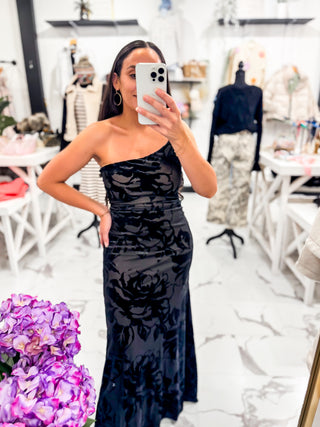 What to Wear to a Winter Gala