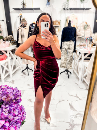 What to Wear to a Holiday Party
