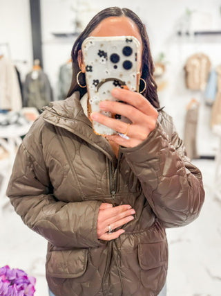 Don't Mind Me Puffer Pullover (Dark Olive)