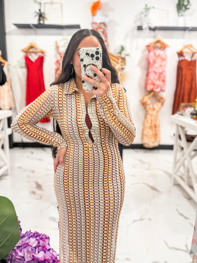 So 70's Vibes Collard Maxi Dress (Multi)