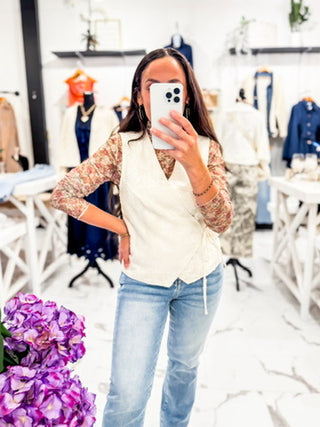Crème de la Cool Embroidery Vest (Cream)