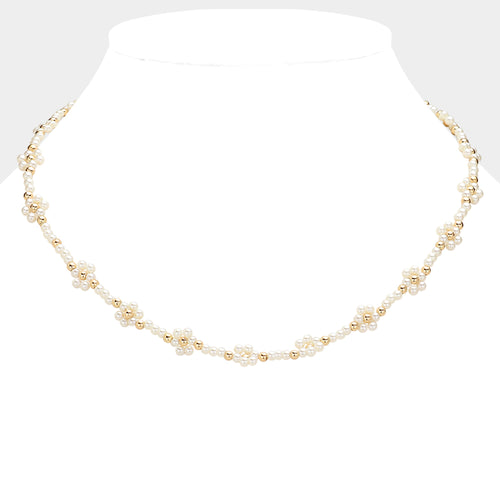 Rida Beaded Floral Necklace (Cream)