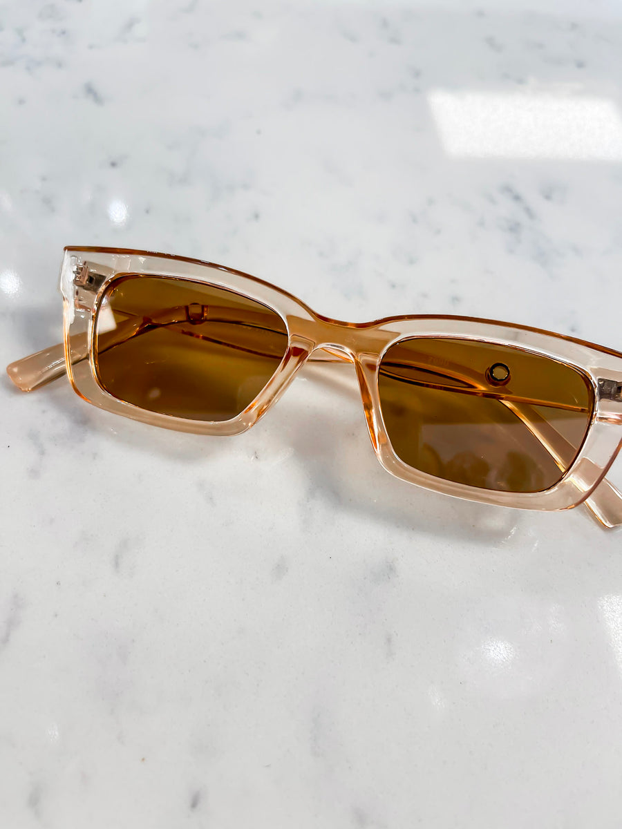 Hayden Classic Sunglasses (Clear)