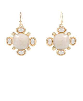 Chloe Pearl Drop Earrings (Ivory/Gold)