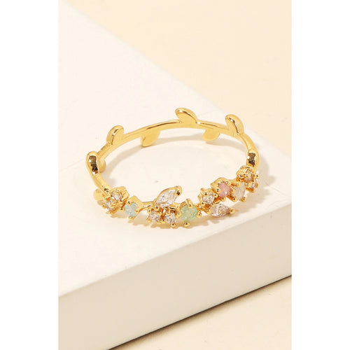 Bella V Boutique Cluster Diamonds Dainty Gold Ring
