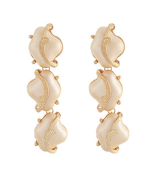 Layla Pearl Earrings (Cream/Gold)