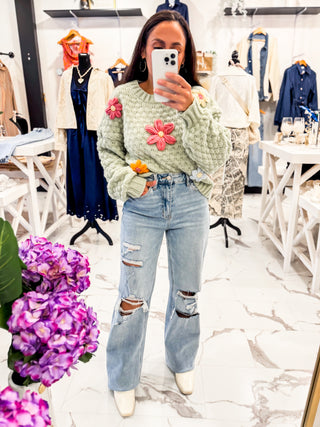 Weekend Escape Distressed Jeans (Light Wash)