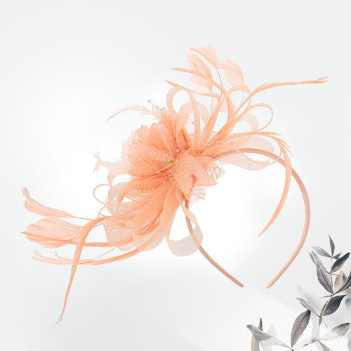 Easy Goer Fascinator (Peach)