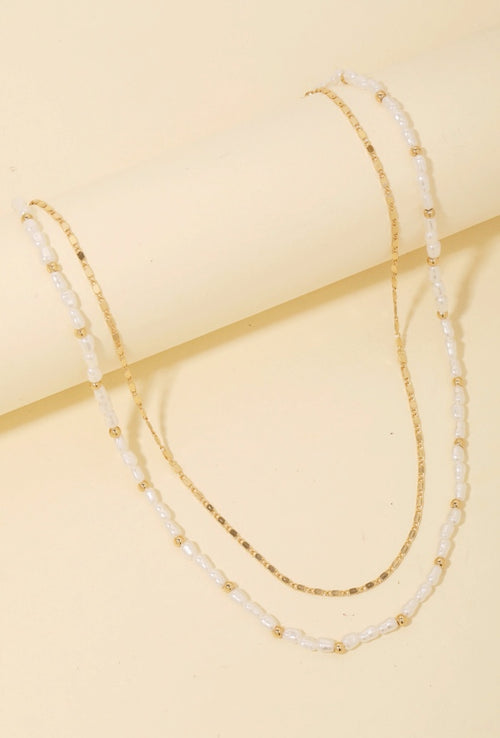 Hold My Pearls Layered Necklace (Gold)