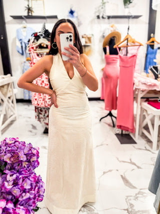 Isla Embroidery Halter Maxi Dres Natural Gold