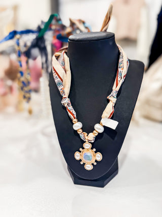 Paige Scarf Necklace (Beige/Gold)