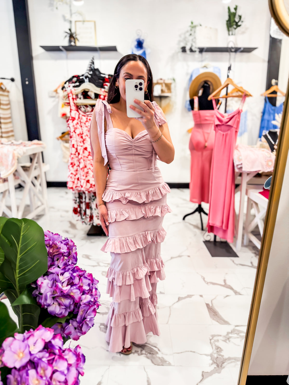 What to Wear to a Summer Wedding