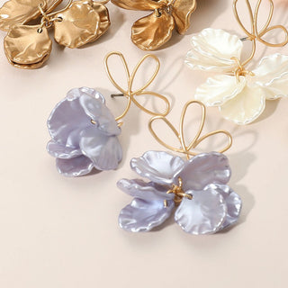 He Loves Me Drop Earrings (Blue)