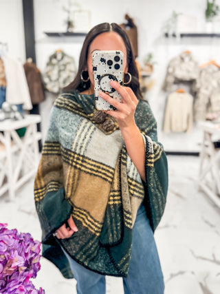 Bella V Boutique Luxe Poncho 