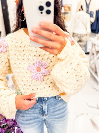 Embroidery Flower Ivory Cable Knit Sweater
