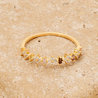 Dane Baguette Dainty Ring (Gold)