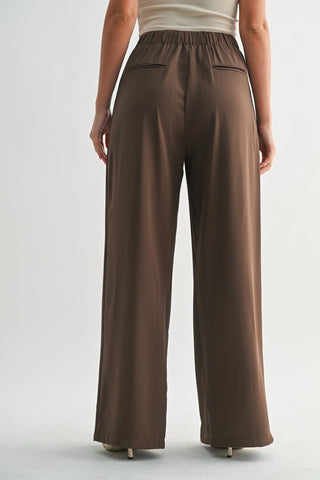 Solstice Pleated Trousers (Chocolate)
