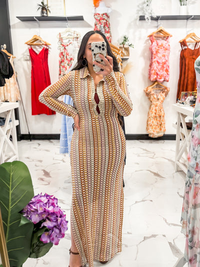 So 70's Vibes Collard Maxi Dress (Multi)