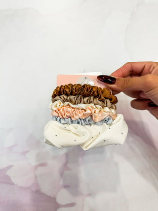 Astra Scrunchie Set (Cream)