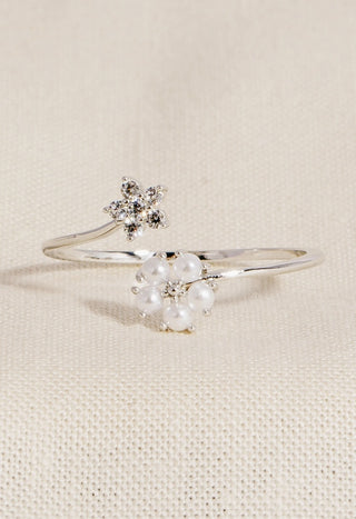 Maria Pearl Dainty Ring (Sliver)