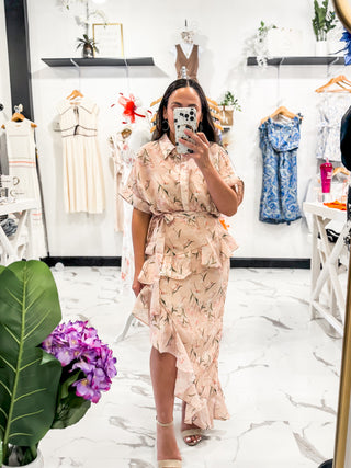 My Plus One Floral Button Dress (Peach)