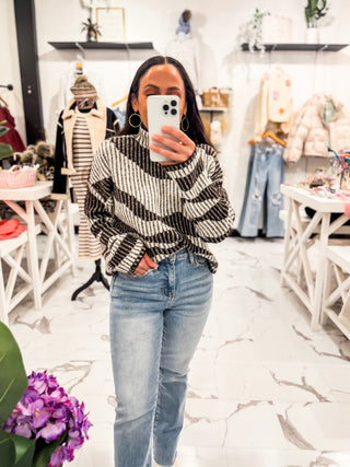 All Bundled Up Graphic Sweater (Black/White)