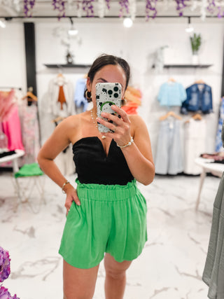 Bella V Boutique Elastic Linen Blend Shorts with Pockets
