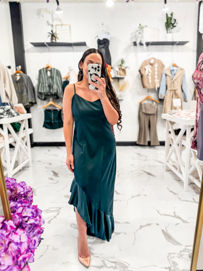 Guest Book Ruffle Slit Dress (Hunter Green)