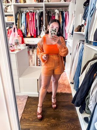 Soak In The Sun Linen Shorts (Apricot)