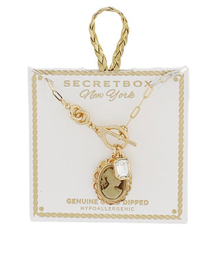 Martha Cameo Pendant Necklace
