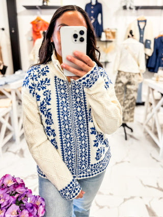 Snow Flake Zip Up Cardigan 