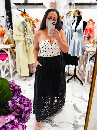 Summer Solstice Embroidery Skirt (Black)