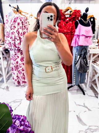 Simple Statement Belted Maxi Dress (Mint)