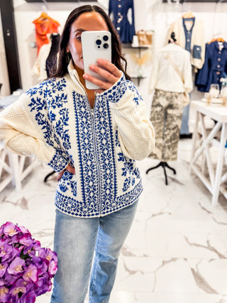 Sweater and Jeans Winter Outfit 