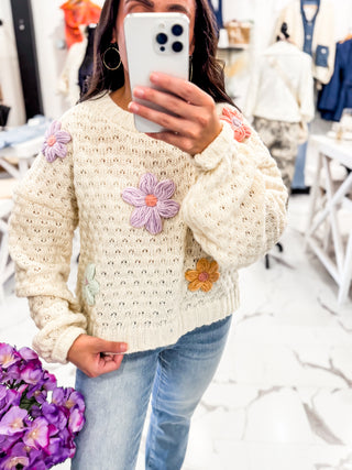 Estella Embroidery Flower Sweater (Ivory)