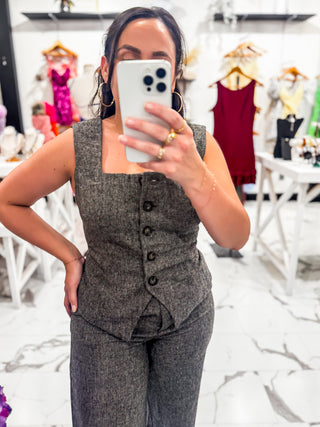 Well Suited Tweed Vest (Brown)