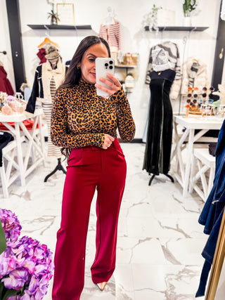 How to Style Red Pants for a Holiday Party 