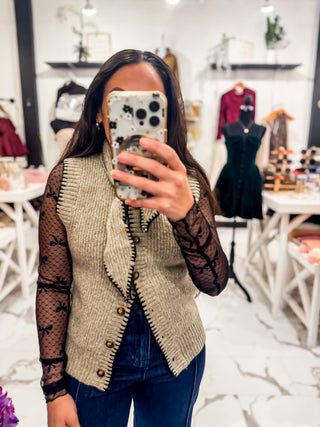 Knot Your Average Sweater Vest (Oatmeal)