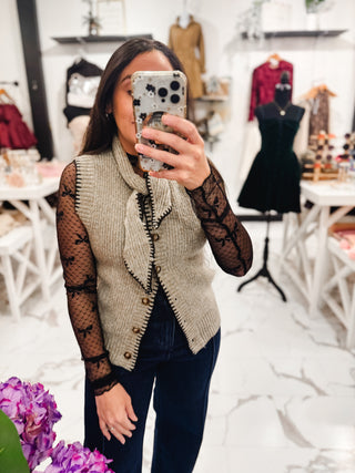 Knot Your Average Sweater Vest (Oatmeal)