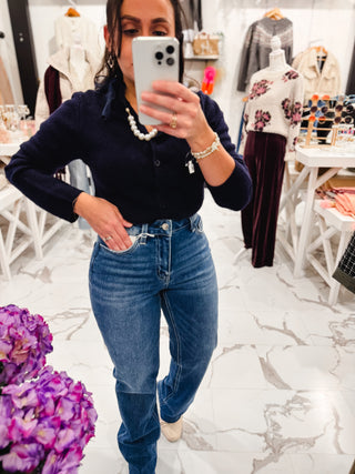 Zero Effort Raw Hem Jeans (Medium Wash)